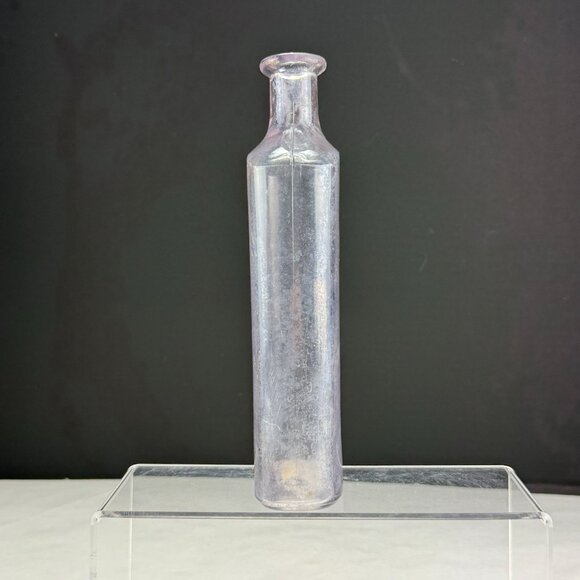 Vintage Pearl Purple Tint Glass Medicine Bottle XVI - Picture 3 of 12